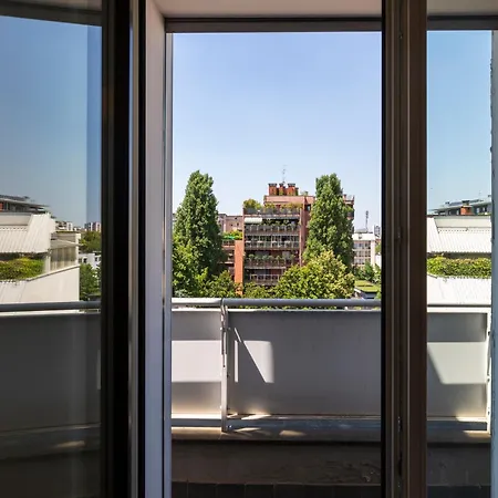 Rolandi Duplex With Terrace Milano