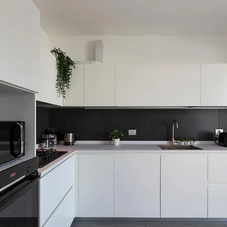 Lejlighed Rolandi Duplex With Terrace