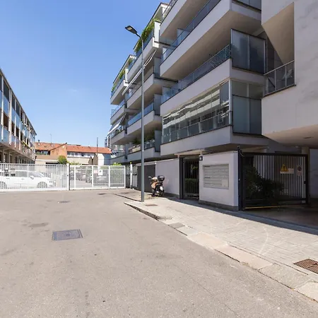 Rolandi Duplex With Terrace 아파트 밀라노